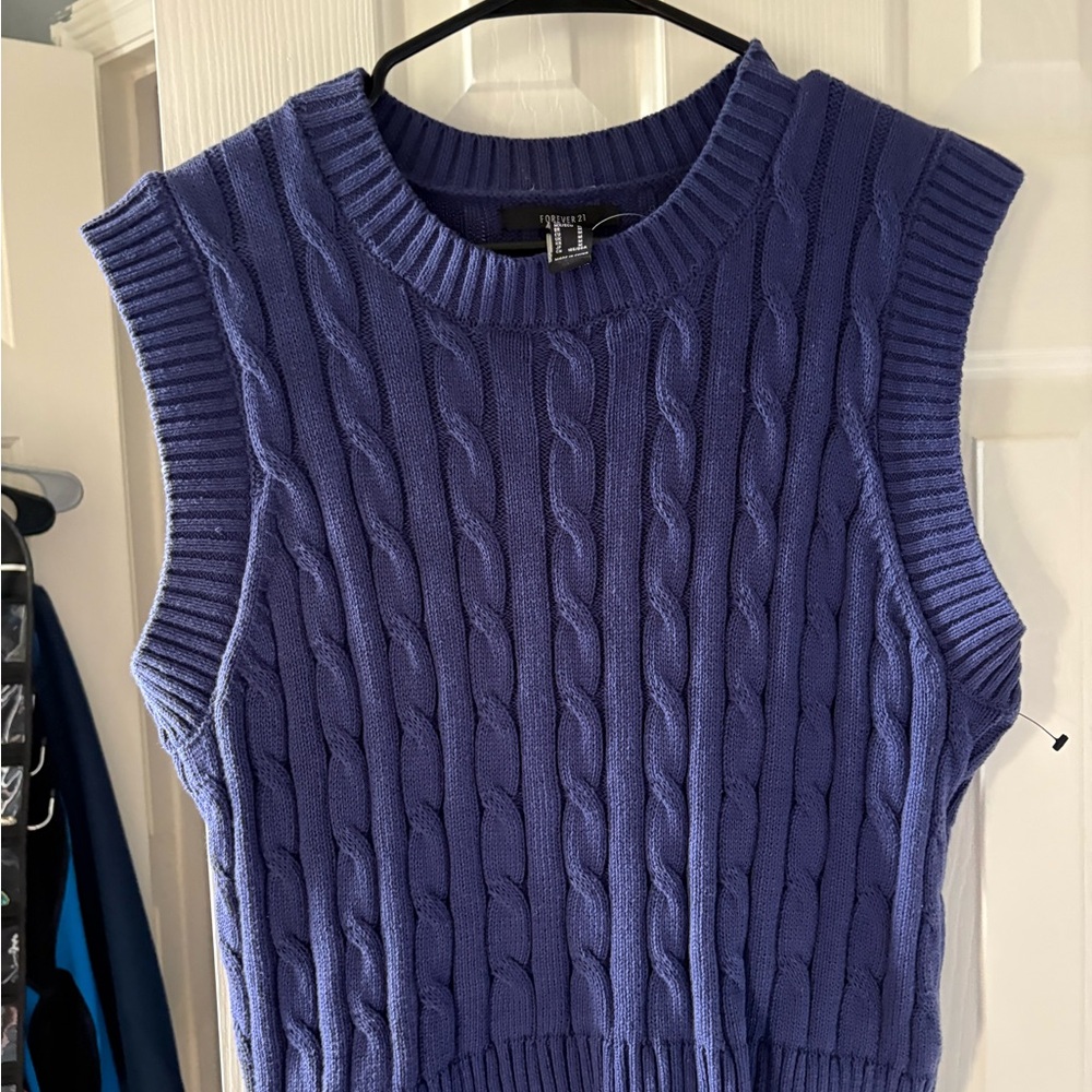 Navy Blue Cable Knit Sleeveless Sweater
